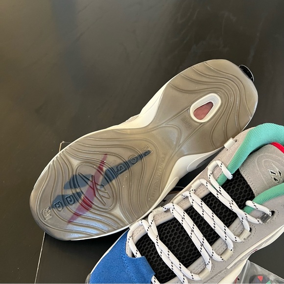 💙NIB💙 REEBOK Question Mid Draft Night 25th Anniversary - Picture 5 of 13